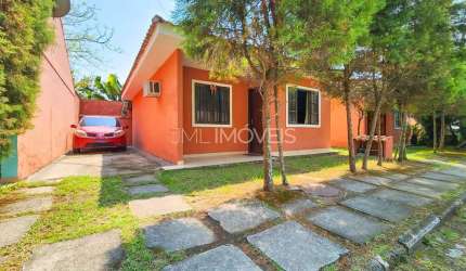 Casa de Condomínio em Chácaras Arcampo