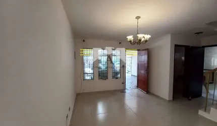 Sobrado de 110 m² á venda, 2 dormitórios à venda, 2 vagas de garagem, com Área Gourmet, excelente l