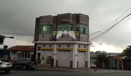 ** OPORTUNIDADE ÚNICA: INVISTA EM UM PRÉDIO COMERCIAL DE 264m², INFRAESTRUTURA COMPLETA  - Para Mai