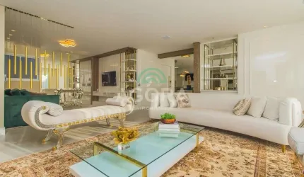 Belíssimo apartamento 263 m finamente decorado e mobiliado com garden e 4( quatro) vagas de garagem