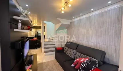 Sobrado em condomínio com 2 (dois) dormitórios, localizado no bairro Nossa Senhora das Graças.