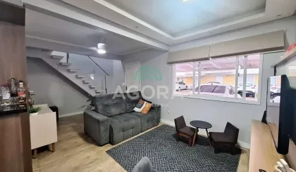 Sobrado em condomínio fechado com 3 (três) dormitórios, localizado no bairro Olaria em Canoas.
