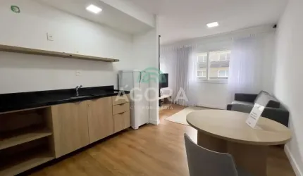 Apartamento loft, 1 (um) dormitório, semi mobiliado, com vaga. Ótima localização