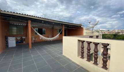 Casa: 5 quartos, 1 suíte, 2 salas, 3 banheiros, 1 vaga, 200m², Siderúrgico - Cons. Lafaiete-MG