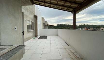 Cobertura à venda em Conselheiro Lafaiete-MG: 3 quartos, 2 suítes, 2 salas, 3 banheiros, 1 vaga, 102,78 m² no bairro Areal