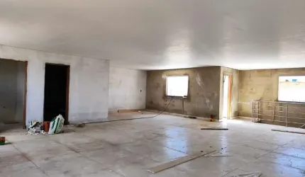 Cobertura no Bairro Santo Agostinho em Conselheiro Lafaiete-MG: 3 Quartos, 1 Suíte, 1 Sala, 3 Banheiros, 1 Vaga, 250m²!