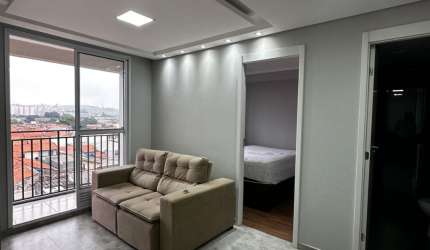 APARTAMENTO 2 DORMITÓRIOS VAGA E VARANDA NO SOCORRO PRONTO