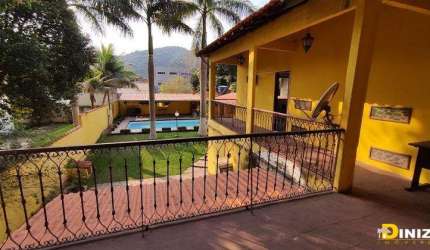 Casa para Venda em Duque de Caxias, Parque A Equitativa, 3 dormitórios, 3 suítes, 6 banheiros, 4 vagas