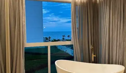 Apartamento com 3 quartos à venda no Itacolomi, Balneário Piçarras  por R$ 2.650.000