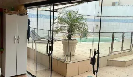 Casa à venda no bairro Parque Hotel em Araruama/RJ