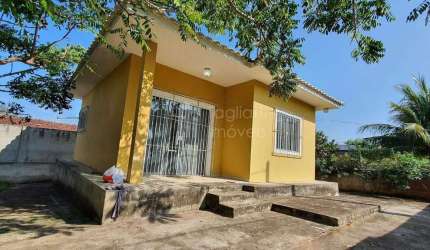 Casa à venda no bairro Iguabinha em Araruama/RJ