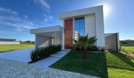 Casa semi mobiliada no Condomínio Terras Alphaville em Cabo Frio-RJ!
