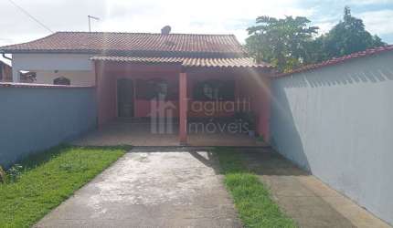 Casa dois quartos quintal garagem