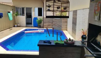 Casa à venda por R$ 800.000,00 - Vila Guilhermina - Praia Grande/SP