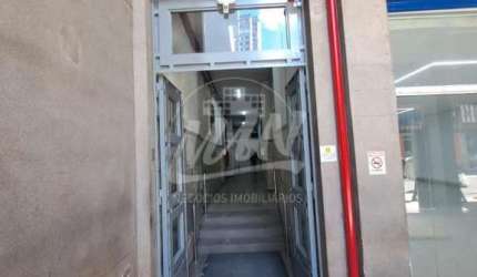 SALA COMERCIAL PRONTA PARA O USO PROFISSIONAL DE DIVERSAS ATUAÇÕES. ÓTIMA LOCALIZAÇÃO, PORTARIA, ELEVADOR E ZELADORIA. LIGUE PARA VISITA - 51.984102913