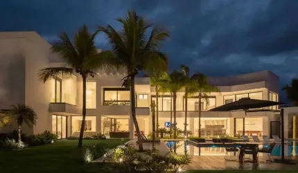 Casa à venda no bairro Acapulco - Guarujá/SP