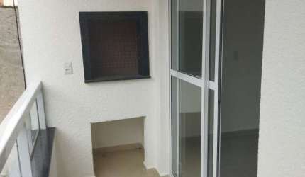 Apartamento frente rua