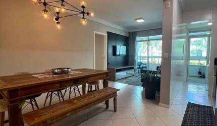 Amplo apartamento de 3 dormitórios a 400 metros do Mar