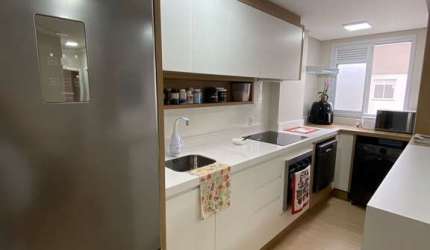 Excelente Apartamento com  58m² de área privativa, aproximadamente 4km da Praia dos Ingleses, Florianópolis/SC.