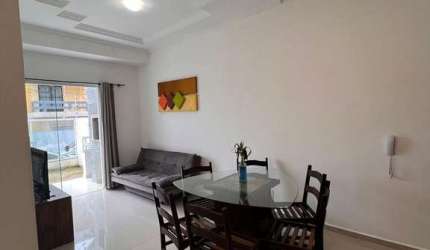 Apartamento Garden Mobiliado com 93m² á aproximadamente 400 metros da Praia dos Ingleses.