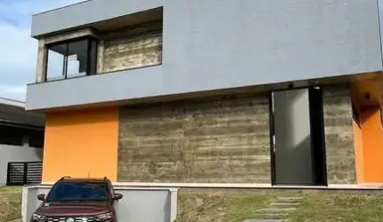 Casa Alto Padrão em Condomínio Fechado