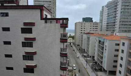 AMPLO APTO , UMA QUADRA DA PRAIA, DE FRENTE, ANDAR ALTO,VISTA MAR, 03 SUÍTES, 02 VAGAS, LAZER