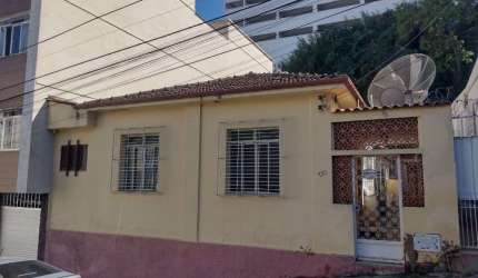 Casa com 3 dormitórios à venda por R$ 535.000,00 - São Mateus - Juiz de Fora/MG