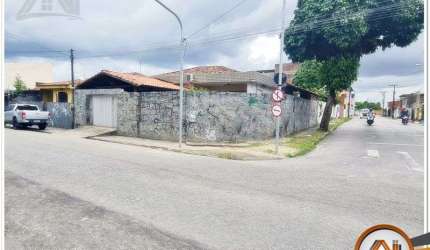 Casa Plana de Esquina no Montese