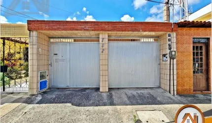 Casa com 4 dormitórios à venda, 250 m² por R$ 550.000,00 - Parangaba - Fortaleza/CE