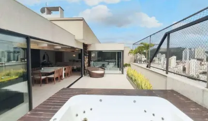 Cobertura duplex com 4 quartos, no São Mateus - Juiz de Fora - MG