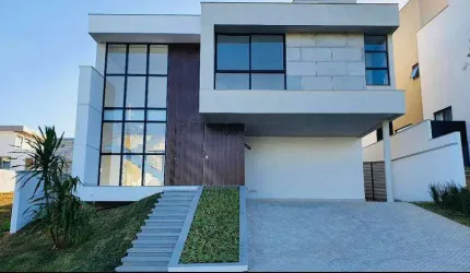 Casa com 4 suítes, no Alphaville, estuda permuta.