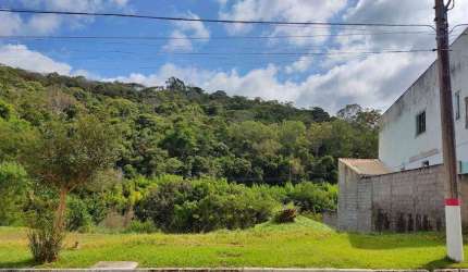 Terreno com 636 m², no Condomínio Nova Gramado, estuda permuta.