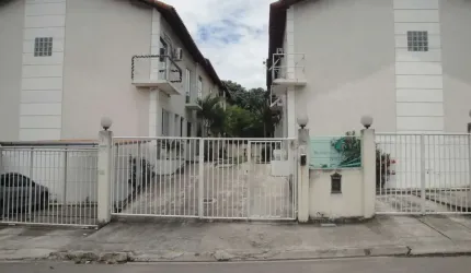 Casa duplex com 02 quartos em para venda no bairro Lagoinha por R$ 700,00 reais. Estrada da Lagoinha, 525, Casa - CEP 24732-000 SÃO GONÇALO - RJ