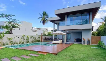 Casa - Em condomínio, para Temporada em Camaçari/BA