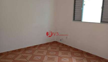 Casa pra alugar próximo ao Metrô Patriarca e Guilhermina Esperança.