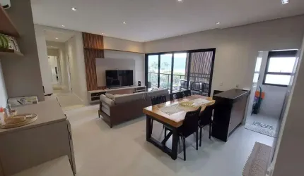 Apartamento novo na Praia da Enseada a 70 metros da Praia, todo mobiliado!