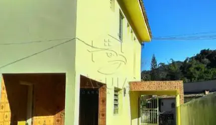 Sobrado a venda no Pereque Mirim !!