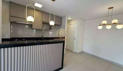 Apartamento com 57m², 2 dormitórios, 1 suíte a venda no Condomínio Quirino
