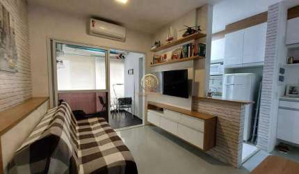 Apartamento com 1 dormitório e 1 vaga de garagem coberta no Cambuí em Campinas
