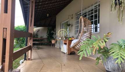 Casa á venda com 258  m² 3 dormitorios 7 vagas na cidade universitaria Campinas/