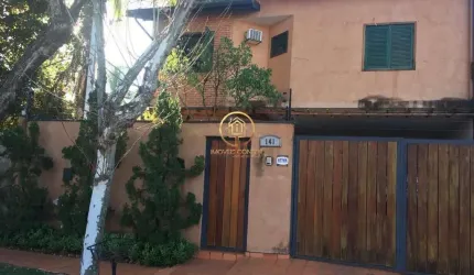 Casa á Venda  3 dormitorios 300m² - Pq Universitario - Campinas- SP