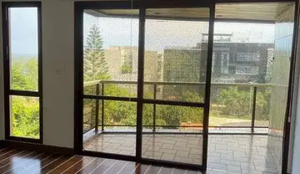 Vendo excelente apartamento de 3 quartos Copacabana/Arpoador 140 m2