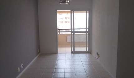 VENDO OTIMO AP 3 QUARTOS NA TAQUARA 72M2