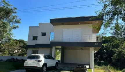 Sobrado em Resid Fazenda do Porto  -  Atibaia