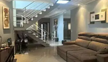 Sobrado em Vila Galvão  -  Guarulhos