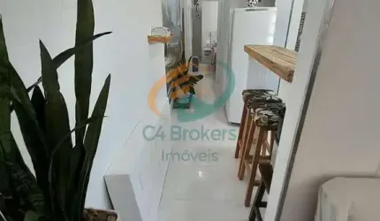 Apartamento em Jardim Santa Mena  -  Guarulhos