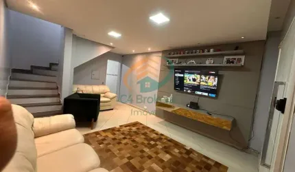 Sobrado à venda na Vila Augusta – 2 dorms, área gourmet, 2 vagas!