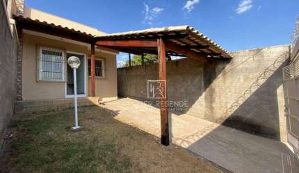 Casa com 3 dormitórios à venda, 64 m² por R$ 310.000,00 - Progresso - Igarapé/MG