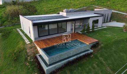 Casa com 4 dormitórios à venda, 240 m² por R$ 2.500.000,00 - Condomínio Valle da Serra - Betim/MG