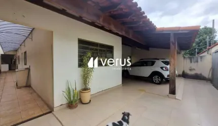 Casa à venda, 3 quartos, 1 suíte, 2 vagas, PLANALTO - Uberlândia/MG